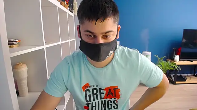 Snapshot of Tomguys chatting on February 2025 06:54:01 AM Tomguys online show from February 2025 06:54:01 AM