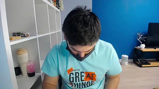 Snapshot of Tomguys chatting on March 2025 02:26:02 PM Tomguys online show from March 2025 02:26:02 PM