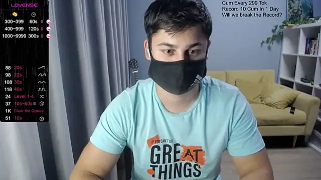 Snapshot of Tomguys chatting on November 2025 07:46:02 PM Tomguys online show from November 2025 07:46:02 PM