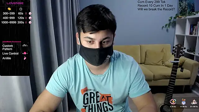 Snapshot of Tomguys chatting on November 2025 07:58:02 PM Tomguys online show from November 2025 07:58:02 PM