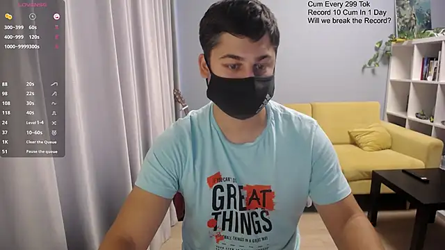 Snapshot of Tomguys chatting on November 2025 08:56:01 AM Tomguys online show from November 2025 08:56:01 AM