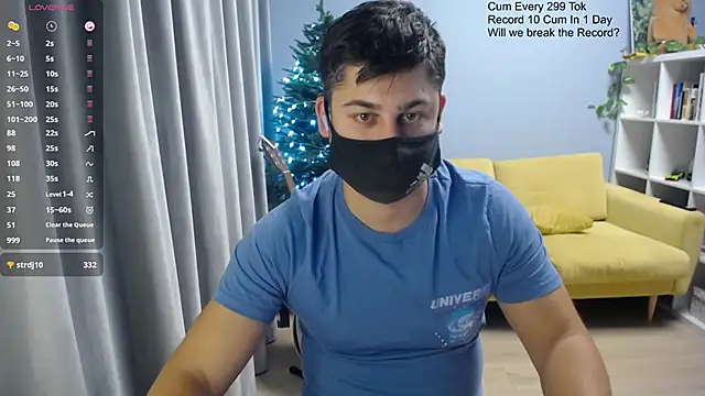 Snapshot of Tomguys chatting on December 2025 07:32:01 PM Tomguys online show from December 2025 07:32:01 PM