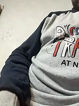 juandi21cm online show from March 2026 06:28:01 AM