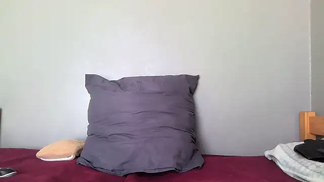 Sweetslender online show from July 2026 07:48:01 AM