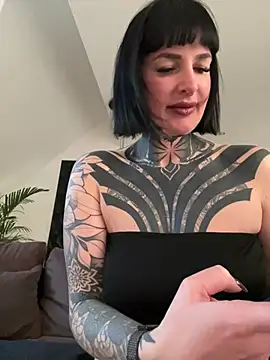 InkedBiitch online show from March 2025 05:43:02 AM