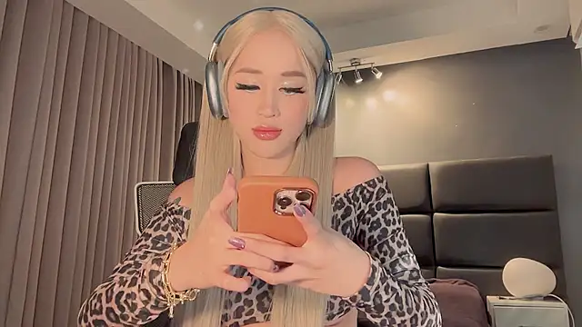 Carrie Colbyxx online show from December 2024 06:30:02 AM