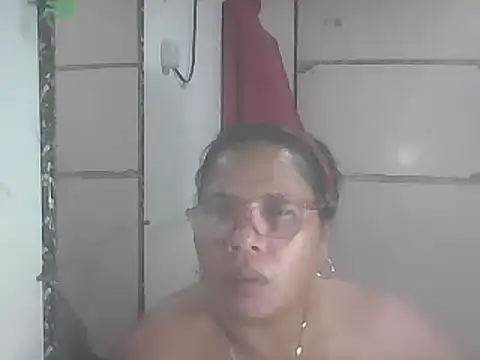 hotwet mama4uxx online show from February 2025 03:39:01 PM