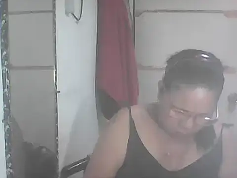 hotwet mama4uxx online show from February 2025 12:41:01 AM