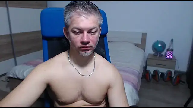 RobbyShawz online show from November 2025 05:31:01 AM