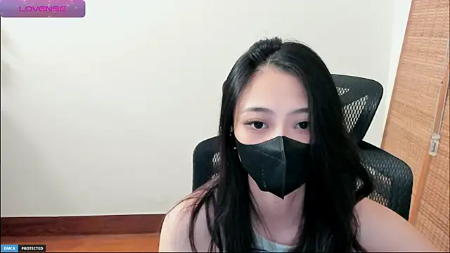 Ayase momo online show from July 2026 09:17:02 PM