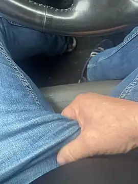 Snapshot of Cezar993 chatting on January 2025 11:49:01 AM Cezar993 online show from January 2025 11:49:01 AM