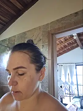 Snapshot of MariaPau_83 chatting on May 2026 04:14:01 PM MariaPau 83 online show from May 2026 04:14:01 PM