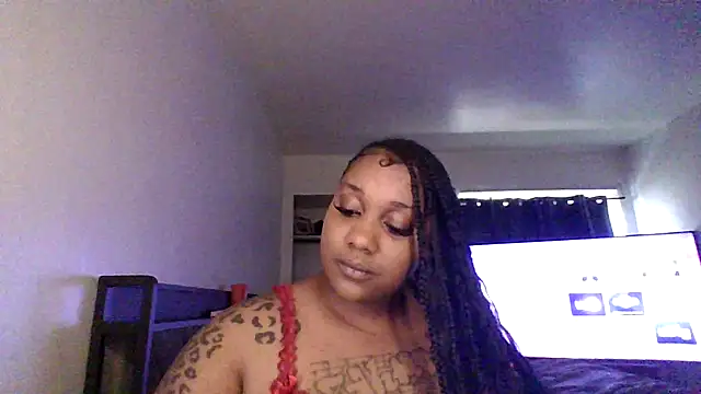 Snapshot of FreakNaasty chatting on September 2025 03:58:02 PM FreakNaasty online show from September 2025 03:58:02 PM