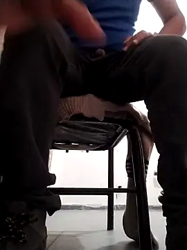 Snapshot of AntonioPed chatting on November 2025 08:51:01 PM AntonioPed online show from November 2025 08:51:01 PM