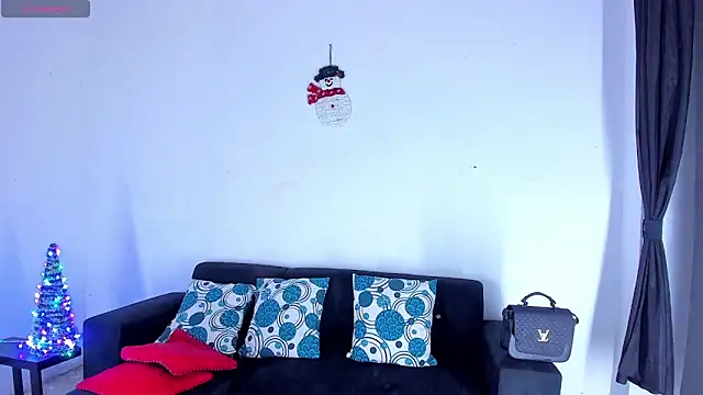 Snapshot of BritannyLord chatting on December 2024 12:31:01 AM BritannyLord online show from December 2024 12:31:01 AM