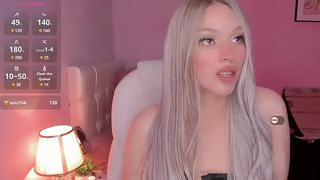 Snapshot of EvaEvangeline chatting on December 2024 11:06:02 AM EvaEvangeline online show from December 2024 11:06:02 AM