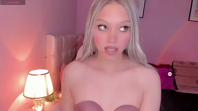 Snapshot of EvaEvangeline chatting on January 2025 10:12:02 AM EvaEvangeline online show from January 2025 10:12:02 AM