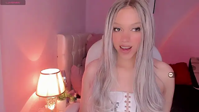 Snapshot of EvaEvangeline chatting on January 2025 10:49:01 AM EvaEvangeline online show from January 2025 10:49:01 AM