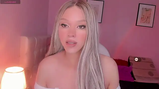 Snapshot of EvaEvangeline chatting on January 2025 10:17:02 AM EvaEvangeline online show from January 2025 10:17:02 AM