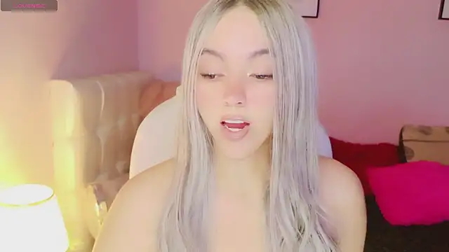 Snapshot of EvaEvangeline chatting on September 2025 07:21:02 AM EvaEvangeline online show from September 2025 07:21:02 AM