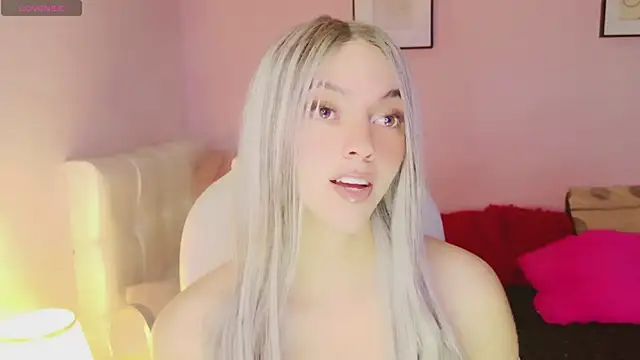 Snapshot of EvaEvangeline chatting on September 2025 10:05:01 AM EvaEvangeline online show from September 2025 10:05:01 AM