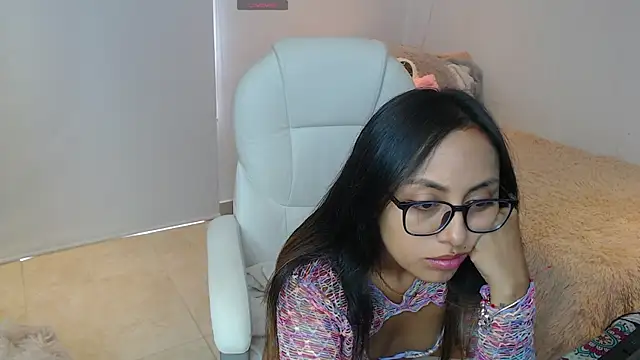 Gabi morales online show from December 2024 08:53:02 PM