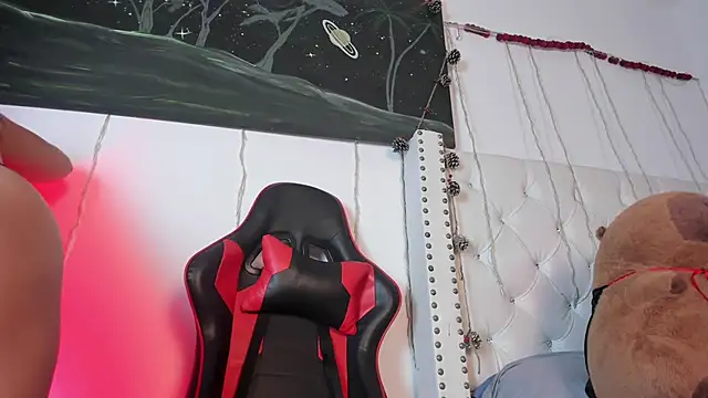 Snapshot of natasha_grey_04 chatting on December 2025 11:31:01 PM natasha grey 04 online show from December 2025 11:31:01 PM