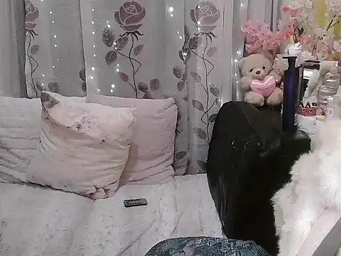 Snapshot of OhmyPinay chatting on February 2026 06:12:02 AM OhmyPinay online show from February 2026 06:12:02 AM