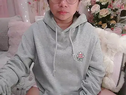 OhmyPinay online show from June 2026 12:03:01 AM