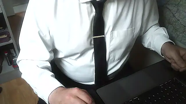 Snapshot of DUDURA@xh chatting on March 2025 08:35:01 AM DUDURAxh online show from March 2025 08:35:01 AM
