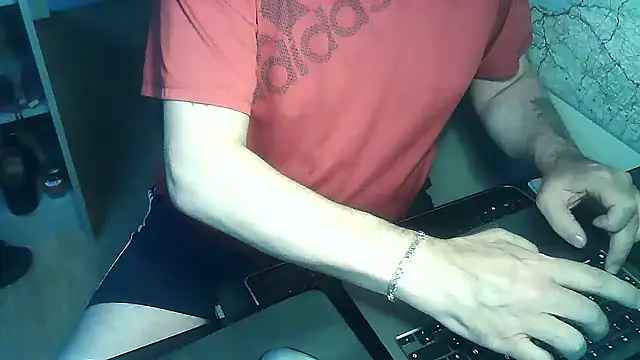 DUDURAxh online show from November 2025 03:16:01 PM