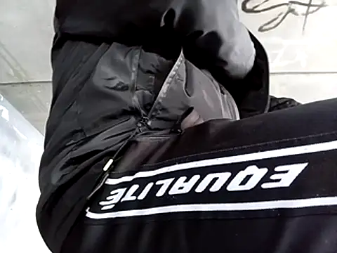 Hotarabicboy36y online show from November 2025 02:56:01 PM