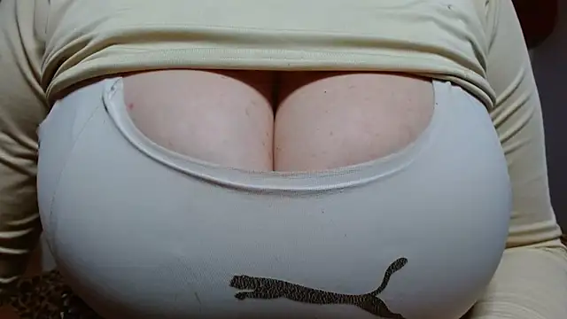 AnnyelinnaLove online show from January 2025 04:58:01 AM