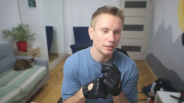 kevin-park online show from April 2026 03:42:02 PM