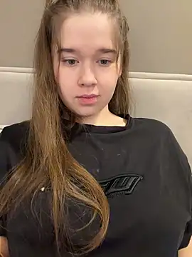 HornyGirlH online show from January 2026 03:33:01 AM