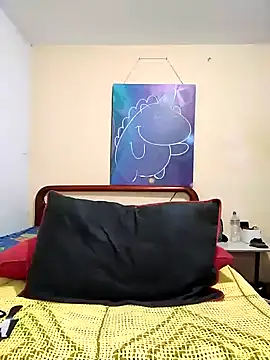 Snapshot of iamemmablake chatting on December 2024 09:39:01 PM iamemmablake online show from December 2024 09:39:01 PM