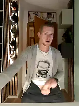 Playbunniboy online show from December 2024 05:08:01 PM