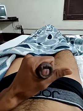 Ronykhatri online show from December 2025 01:18:01 PM