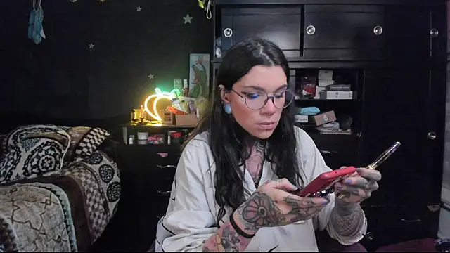 Snapshot of Lilmarieee chatting on January 2025 09:47:02 PM Lilmarieee online show from January 2025 09:47:02 PM