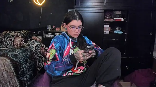 Snapshot of Lilmarieee chatting on March 2025 10:43:02 PM Lilmarieee online show from March 2025 10:43:02 PM