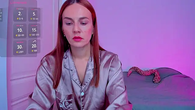 BritneyHall online show from November 2025 09:41:01 AM