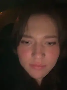 Snapshot of Evahadson chatting on December 2024 01:29:01 AM Evahadson online show from December 2024 01:29:01 AM