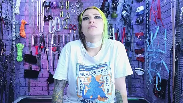 PANDORANEZZ online show from February 2025 05:29:01 PM