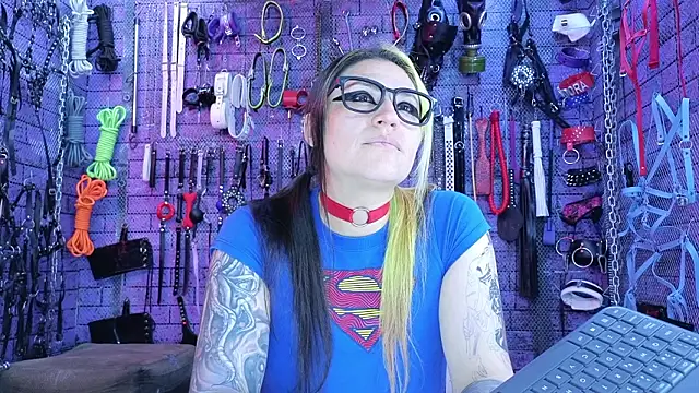 PANDORANEZZ online show from February 2026 03:43:01 AM