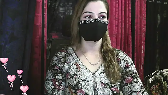 Cute Sonii online show from September 2025 01:49:02 PM