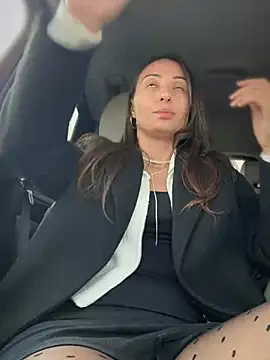 Snapshot of YOUR-KARINA chatting on February 2025 09:24:02 AM YOUR-KARINA online show from February 2025 09:24:02 AM