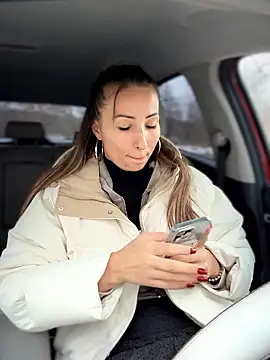 YOUR-KARINA online show from January 2026 07:25:02 AM