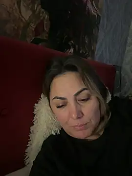 Snapshot of Emma_roqueen chatting on February 2025 10:55:02 PM Emma roqueen online show from February 2025 10:55:02 PM