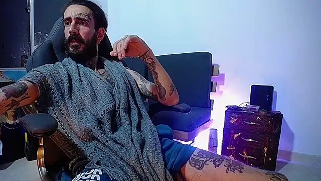 Snapshot of harry_reems1 chatting on December 2025 03:12:01 AM harry reems1 online show from December 2025 03:12:01 AM