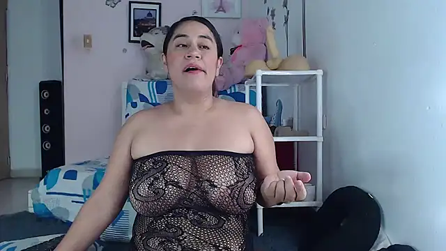 Snapshot of emiligrey_ chatting on March 2025 05:10:02 AM emiligrey online show from March 2025 05:10:02 AM